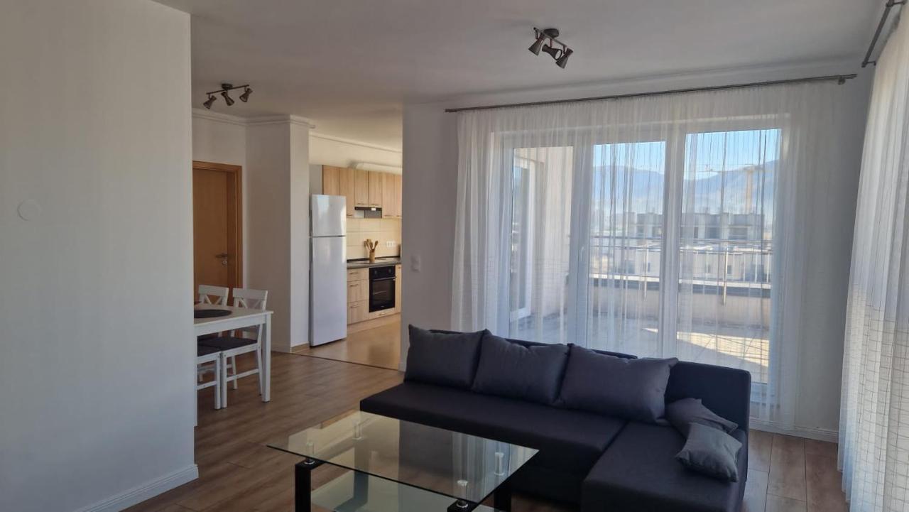M&I Dream Stay Braşov Esterno foto