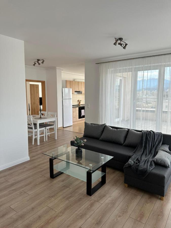 M&I Dream Stay Braşov Esterno foto