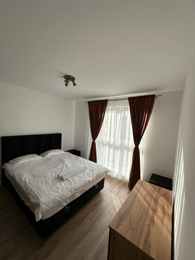 M&I Dream Stay Braşov Esterno foto